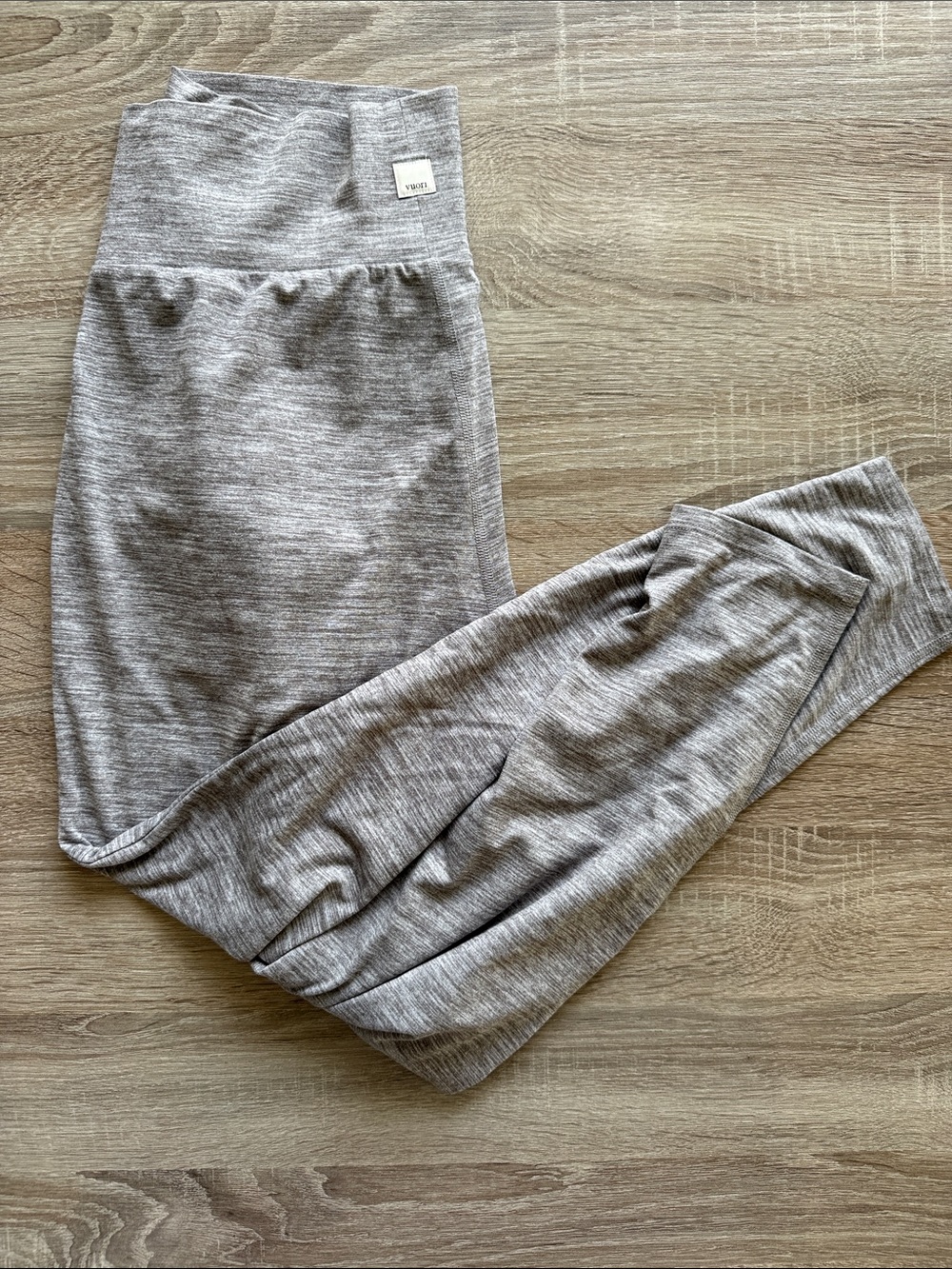 Vuori Gray Heather High-Waist Leggings